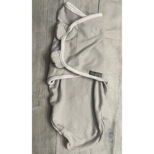 Grey Gray SwaddleMe Swaddle Me Baby Zipper Swaddle, Size Small/Medium